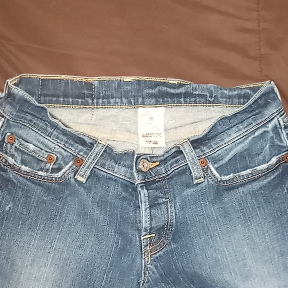 Lucky Brand Jeans - Picture 3 of 11
